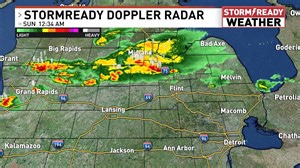 1.6K views | Showers and thunderstorms continue to push across Mid-Michigan. More showers and a few thunderstorms will be possible on Sunday. Get the latest at midmichigannow.com/weather?utm_source=facebook.com&utm_medium=social&utm_campaign=socsyntes | Mid-Michigan NOW | Facebook