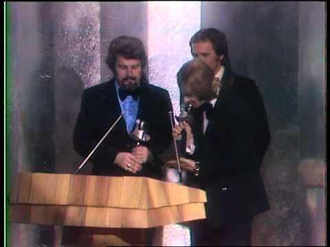 Charlie Rich wins Song of the Year - ACM Awards 1974