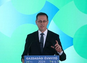 Orban ally takes over at Hungary central bank amid inflation, growth risks