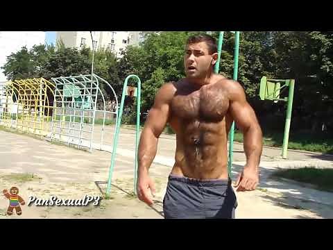 Hombre Rudo Peludo #Sexy #Hairy #Men Muscular 💪en el Parque Very HOT 😈 - AimeP3 - PanSexualP3 💖💃🌈
