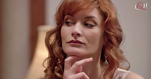 164K views · 96 reactions | Si quieres ir al Festival de Cannes con Mastercard tendrás que demostrarnos que eres un verdadero cineasta. ¿Te ves capaz? Escribe en los comentarios los diálogos que crees que podrían convertir esta escena en una al nivel de las que ganan la Palma de Oro. La mejor propuesta será locutada por un profesional y su autor disfrutará de un fin de semana de cine en Cannes. ¡A crear! Solo para titulares de tarjetas Mastercard. | Mastercard | Facebook