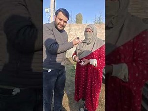 #Afsoos 💔 The scooter driver snatched 2200 rupees 😭 from my hand.