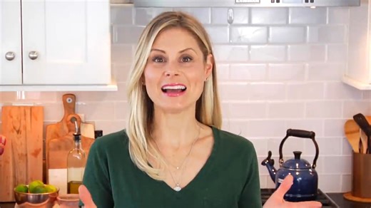 🍔✨ Simple Homemade Veggie Burgers! ✨🍔 https://cleananddelicious.com/homemade-veggie-burger-recipe/ Hearty, flavorful, and perfect for grilling or meal prep! These plant-based burgers are a delicious addition to any cookout or weeknight dinner. Who says burgers need meat? 😉 #VeggieBurgers #PlantBased #MealPrep #CookoutSeason #EasyRecipes | Clean and Delicious with Dani Spies