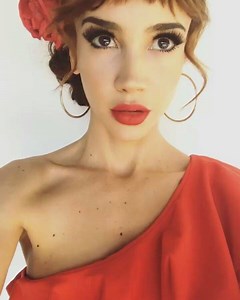 38 reactions | #bts @mcelestia Campaña Spring/Summer '18 @cidkohan Make up & hair by me  | Font Saravia Make Up | Facebook