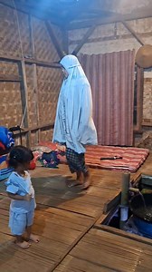 Maghrib prayer at grandma's house | Mmh Tasya