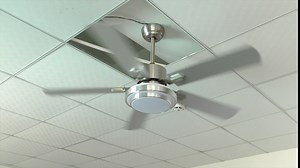 Fan Modern LED Indoor Stainless Steel Ceiling Fan with Light and Remote Control 52 in (52in)