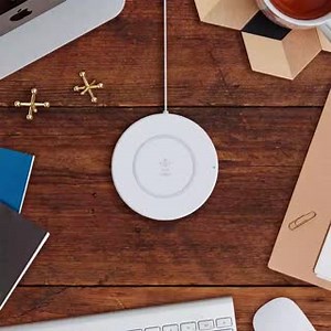 BOOST↑UP™ Wireless Charging Pad for iPhone 8, iPhone 8 Plus, and iPhone X – just lay your phone onto the charging pad and go. #BelkinBOOST http://belk.in/2wZogIS | Belkin