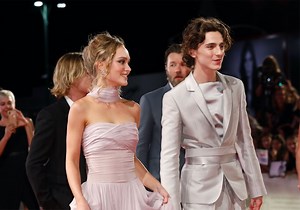 Timothée Chalamet et Lily-Rose Depp : ce baiser qui crée l’effervescence - Elle