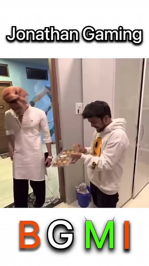 When A True Fan Meets @Jonathan 🔥🥰 #shorts #bgmi #jonathangaming #freefire #reels #reel | Free fire video