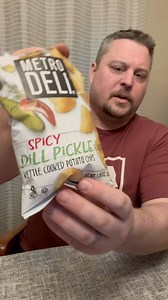 Metro Deli Spicy Dill Pickle Kettle Potato Chips #picklereview #brinetime #picklechips | The Pickled Guy