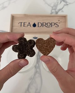 𝙃𝙖𝙫𝙚 𝙮𝙤𝙪 𝙝𝙚𝙖𝙧𝙙 𝙤𝙛 𝙏𝙚𝙖 𝘿𝙧𝙤𝙥𝙨 𝙮𝙚𝙩? 🤩 Skip the messy tea bag and steeping - just drop, pour and stir! 🍵 21 delicious flavors to satisfy even your most curious taste buds. 🏃‍♀️ Great for busy moms on the go - make in hot or cold water. ❣️The perfect gift for anyone - including yourself! Woman- owned💃 organic 💚 fair-trade✌️ made in USA 🇺🇸. Try Amazon's #1 Rated Best Tea Gift today! | Tea Drops