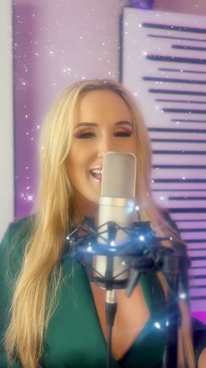 🌟🎶♥️FELIZ NAVIDAD♥️🎶🌟 Całość na You Tube 🤩 #jesika #christmas #song #święta | Jesika