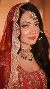 6.1K views · 337 reactions | Mohabbat wo nahi jo sirf paane ka naam hai, Ye toh har haal mein saath nibhane ka naam hai. Duniya ki bheed mein bhi jo tanha na hone de, Mohabbat har gham mein muskurane ka naam hai. Log kehte hain ke ishq mein khudaraai nahi hoti, Magar ye toh khud ko kho kar kisi ko paane ka naam hai. #diyaghosh #LikeFollowShare #fbpost2026シ #picoftheday #pictureoftheday #shayeri #BridalMakeup #lovestory #nikahlook #muslimbridemakeuplook | Diya Ghosh | Facebook