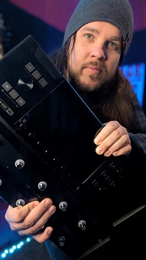 WELL ITS HERE! @official_line6 Helix Stadium XL! More to come! First impressions are GOOD! . #line6 #line6helix #line6helixstadium #shrednuggets | Sloppy Joe's Shred Shack