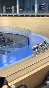 28K views · 360 reactions | Malaysia National Track Championships 2024 - Keirin, Women Elite 磊 Izzah Izzati (Kedah) 賂 Yong Ann Tung (Selangor) 雷 Anis Amira Rosidi (Perlis) | ArenaMalaysia Asia | Facebook