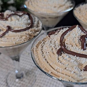 7.4K views · 106 reactions |  ☕️ Desert cu cafea la pahar 拏 ✨ 杻 Un deliciu aromat, cremos și revigorant | KiloRețete | Facebook