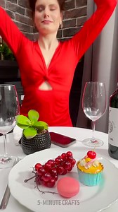 17K views · 53 reactions | Expert advice on dating etiquette! | 5-Minute Crafts Play | Facebook