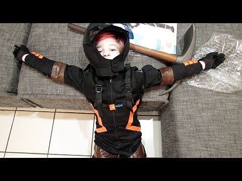 Fortnite DARK VOYAGER Child Costume UNBOXING Video Review| COSPLAY| Spirit HALLOWEEN Costumes MASK