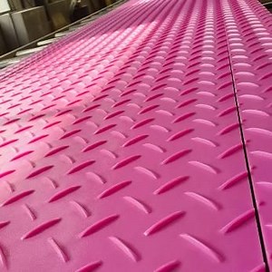 [Hot Item] Temporary Mobile Road Mat HDPE Ground Mat