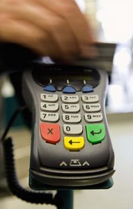 How Long Should a Business Keep Credit Card Receipts?