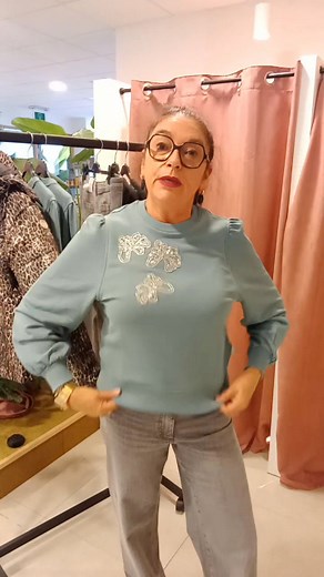 👋👋 crazy deals bij awconceptstore en op webshop Www.awconceptstore.be 👉👉🛒🛒zondag 23 november outlet open van 10.00U-15.00U 👉👉 week van de truien 👉👉 25% korting vanaf 2 en meeeeer 👉👉 ook op webshop 👉 truien mexx 👉👉 hier de link voor webshop 79,99€ van s-xl. -25% 👉trui only xs-xl 49,99€-25% 👉jeans s-xl 44,99€ only 👉 jas 36/38/40 119,95€ cream Bestellen en reserveren op 089-858696 of privébericht of watsapp Openingstijden: Di-vrijdag 9.30-12.00 en 13.00-18.00 Zaterdag 9.30u-17.00u