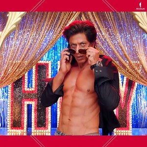 146K views · 470 shares | Here’s something steaming hot to help you beat the mid-week blues. Shah Rukh Khan #HappyNewYear | Red Chillies Entertainment | Facebook