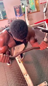 36K views · 1.4K reactions | Mexican bodybuilder Jose Luis Montes curling as he prepares for Musclemania® Mexico in two months. The 5'11", 220 lbs., 22 year old has been training for nearly 8 years and competing for 4. Follow José Luis Montes Personal Trainer - Musclemania Latino | Musclemania | Facebook