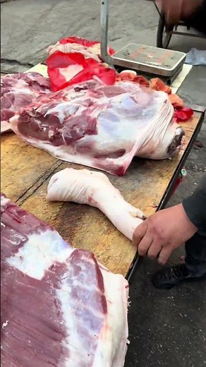 method of cutting camel meat #satisfyingcuts #shorts