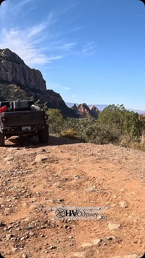 Schnebly hill dropping into Sedona. Easy badge trail but makes up for it with the views! #jeepnation #redrocks #outdoors | OHV Odyssey
