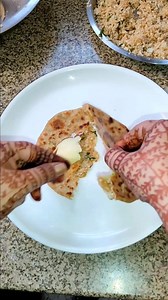 554K views · 2.1K reactions | #paratha #stuffedparatha #gobi #traptikitchencorner #lunch #trending #lunchbox | Trapti kitchen corner | Facebook