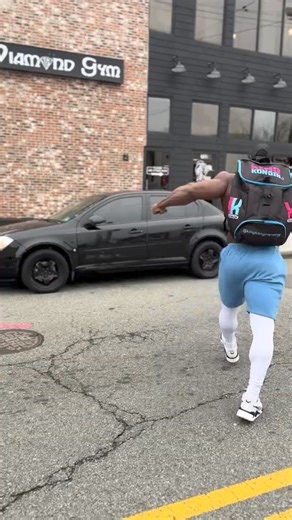 Training this sloppy joker is becoming a challenge | NDO CHAMP FANS