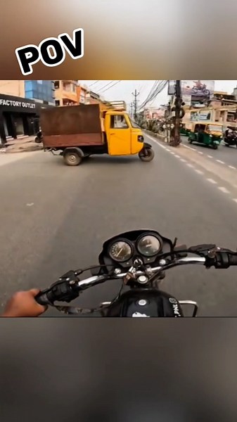 Driving Madness! 🏍️⚠️