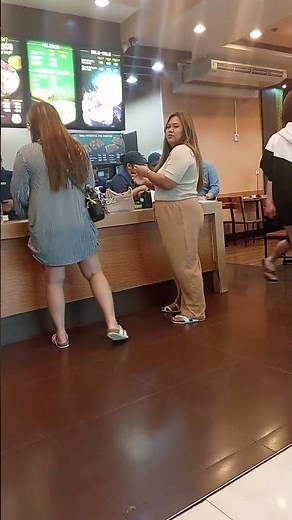 Sexy Girl Desperate to Pee