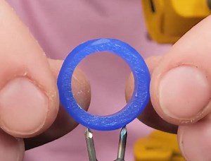 29K views · 39 reactions | Une bague de fiançailles abordable qui ressemble à une bague de luxe ! | Sympa | Facebook