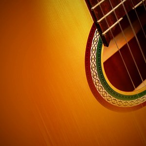 Come celebrate Cinco de Mayo at Hard Rock Cafe! We've got hand-crafted margaritas and Tequila & Lime Chicken Fajitas! | Hard Rock Cafe Biloxi