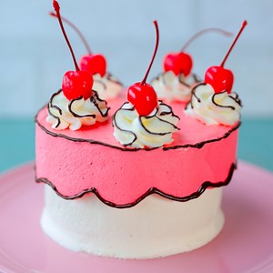 まるで二次元！？2Dケーキ / 2D Comic Cake レシピはこちら！https://bit.ly/3kWTT2y 作ったらコメント欄に写真を投稿してくださいね！😊✨ | Tasty Japan