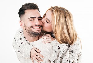 Fragrance & Sex Appeal | How Do Women React To A Man's Scent?