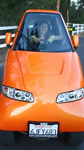 13K views · 231 reactions | ⚡Más potente que un Tesla!﫡 Se llama Tango T600, mide 1 metro de ancho y pesa 1400kg  Su motor eléctrico rinde más de 800cv  Solo hay 12 y cada uno costó 420.000 dólares  #tangot600 #cocheelectrico #movilidadurbana #curiosidades #coche | Diariomotor | Facebook