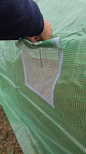 🌱 Sere de vânzare - Calitate germană! 🇩🇪 ✅ Sistem de irigare inclus – Tot ce ai nevoie pentru plantele tale într-un singur set! ✅ Fabricate în Germania – Sere de calitate superioară pentru grădina ta! ✅ Pelicula armată – Durabilitate și rezistență sporită în orice condiții meteo. ✅ Montaj rapid și simplu – Se montează în doar 2 ore! ✅ Livrare GRATUITĂ în toată Republica Moldova 🚚. 🏡 Transformați grădina într-un spațiu verde productiv cu serele noastre premium! 🌿 | Усиленные Теплицы по лучш