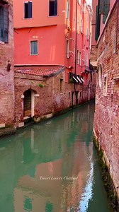 308K views · 6.3K reactions | Venice, Italy. By: travel.lovers.channel. #travel #familytravel #travelphotography #naturephotography #adventureawaits #familytrip #bestoftheday #naturebeauty #familyfriendly #vacationmode #travellife #funnymoments #lifehacks #lifestyle #italy #italytravel #travelitaly #veniceitaly #venice #amalfi #hotelreview #nature #amalficoast #beautifuldestinations #mountains #bucketlisttravel #TravelMagic #romanticgetaway | Travel Lovers Channel | Facebook