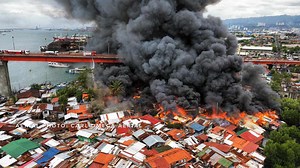 Huge fire hits two sitios in Looc, Mandaue City