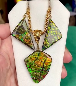 Ammolite Pendant and Earring Set - Very Natural Gems - Large Dragonskin Gems in Autumn Tones - MUST Read Description - Etsy Canada