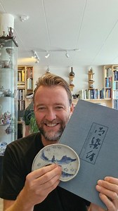 1.5K views · 12 reactions | Kosometsuke. Chinese Ming porcelain for the Japanese tea ceremony. #mingporcelain #ming #chineseworksofart #chinesefineart #chineseporcelain #confucianism #tealovers #teatime #teaaddict #tealife #teaceremony #kosometsuke #ChinesePottery #japaneseculture #japanesetea #japanesehistory | Shangrila Antique Amsterdam | Facebook