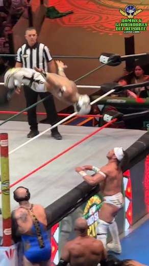 Slow Motion: Templario🔥 #reels #wrestling #aew #arenamexico #fypシ #luchalibre #slowmotion #templario | 𝔻𝕒𝕞𝕒𝕤 & 𝔾𝕝𝕒𝕕𝕚𝕒𝕕𝕠𝕣𝕖𝕤 𝕕𝕖𝕝 𝔻𝕖𝕡𝕠𝕣𝕥𝕖