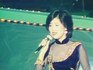 Teresa Teng 鄧麗君 Hong Kong 香港 - 1982 Queen Elizabeth Stadium Concert 伊利沙伯體育館演唱會 | Teresa Teng Studio 鄧麗君工作室