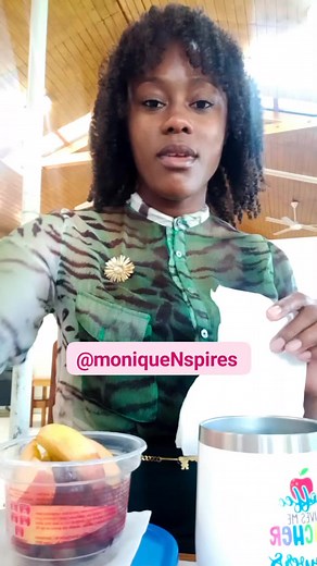 When dish towel turn table cloth it gives knife and fork problem. Humility is Key #moniquetalkfacts #moniquenspires | MoniqueNspires