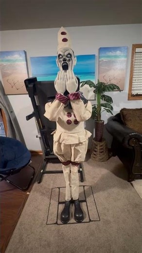 Here is Vintage Peek-A-Boo Clown from Lowe’s