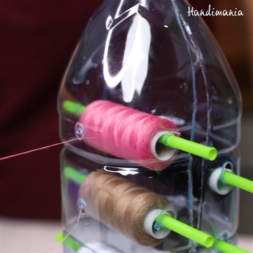 20K views · 81 reactions | Brilliant idea to store spools of thread in a plastic bottle. No more mess! 朗✂️ | Handimania | Facebook