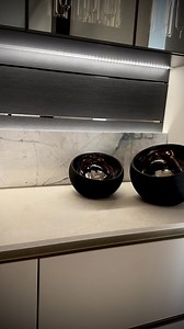 this monoarch blu_line kitchen in eye of africa explores movement and flow as the curved surfaces interact with straight lines. #blu_line #blu_linekitchens #monoarc #monoarcbyblu_line | blu_line kitchens