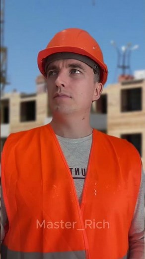 Smart Construction Workers at Work 🧠